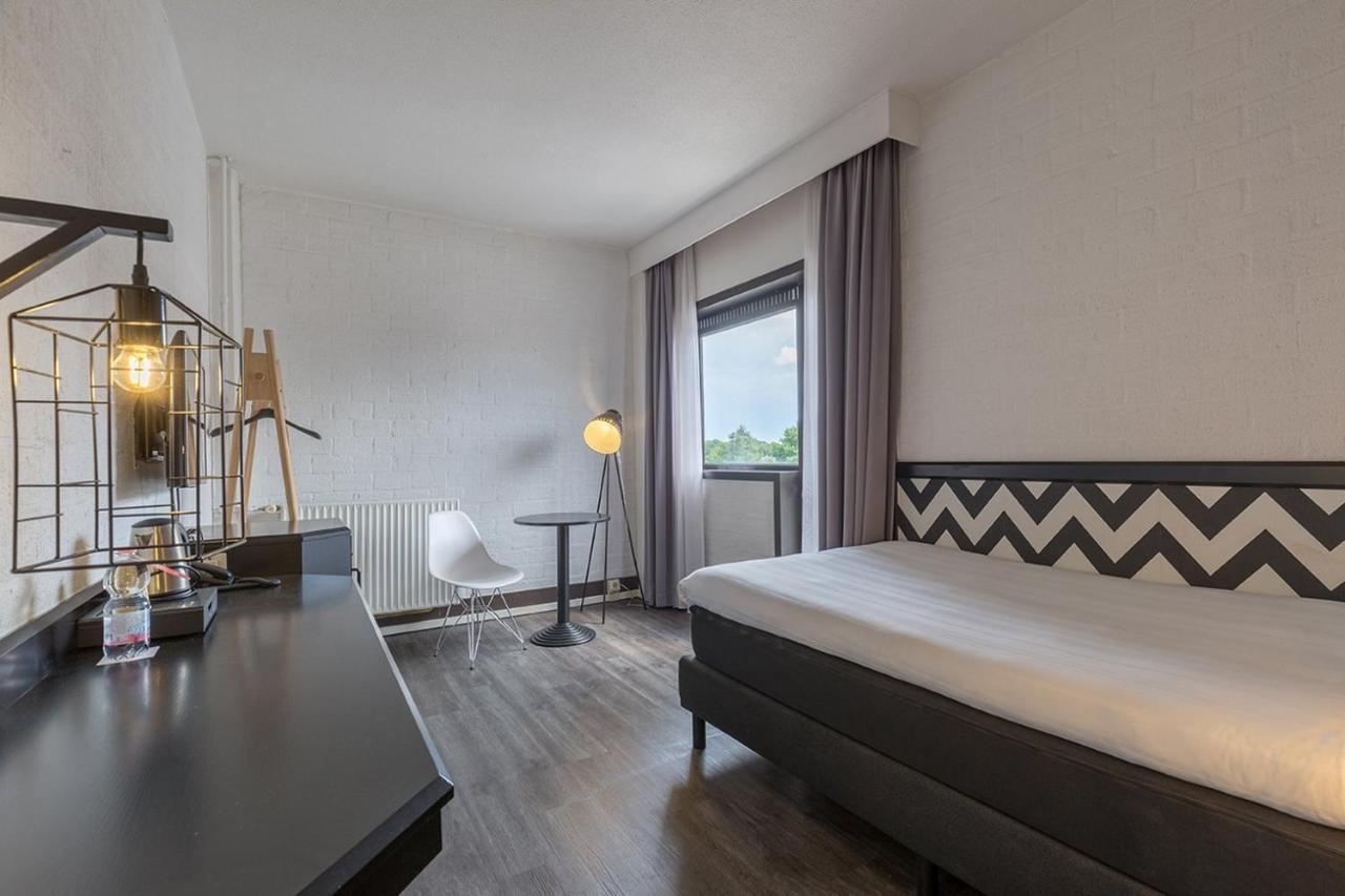 Leonardo Hotel Lelystad City Center Bagian luar foto