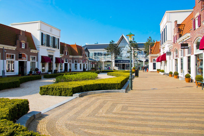 Leonardo Hotel Lelystad City Center Bagian luar foto